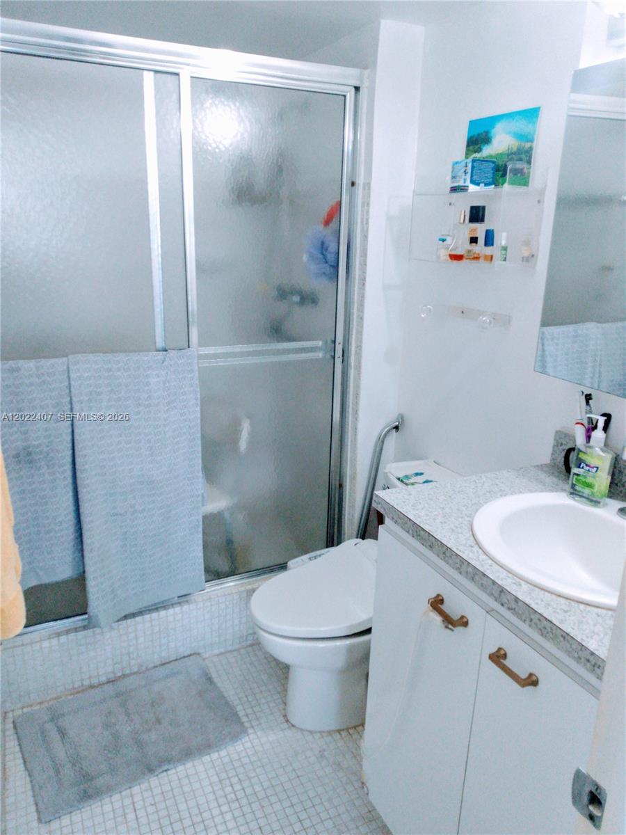 PARADISE VILLAS CONDO - Residential