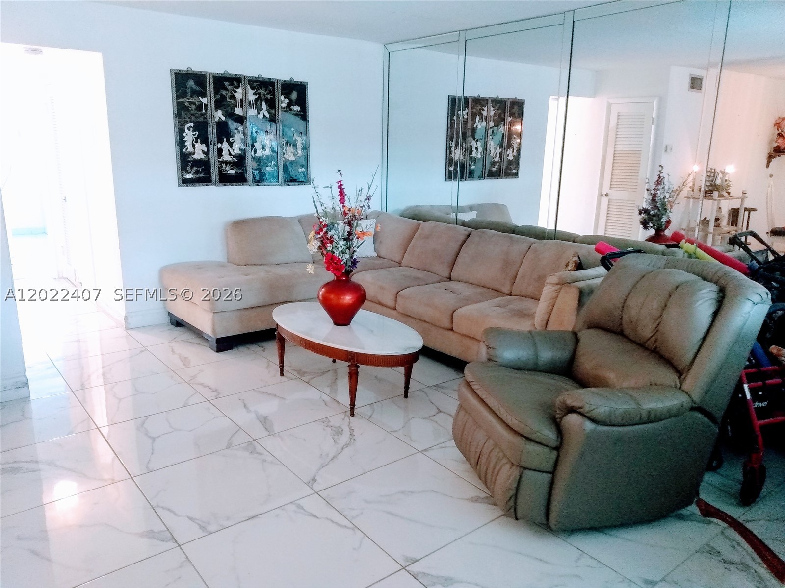 PARADISE VILLAS CONDO - Residential