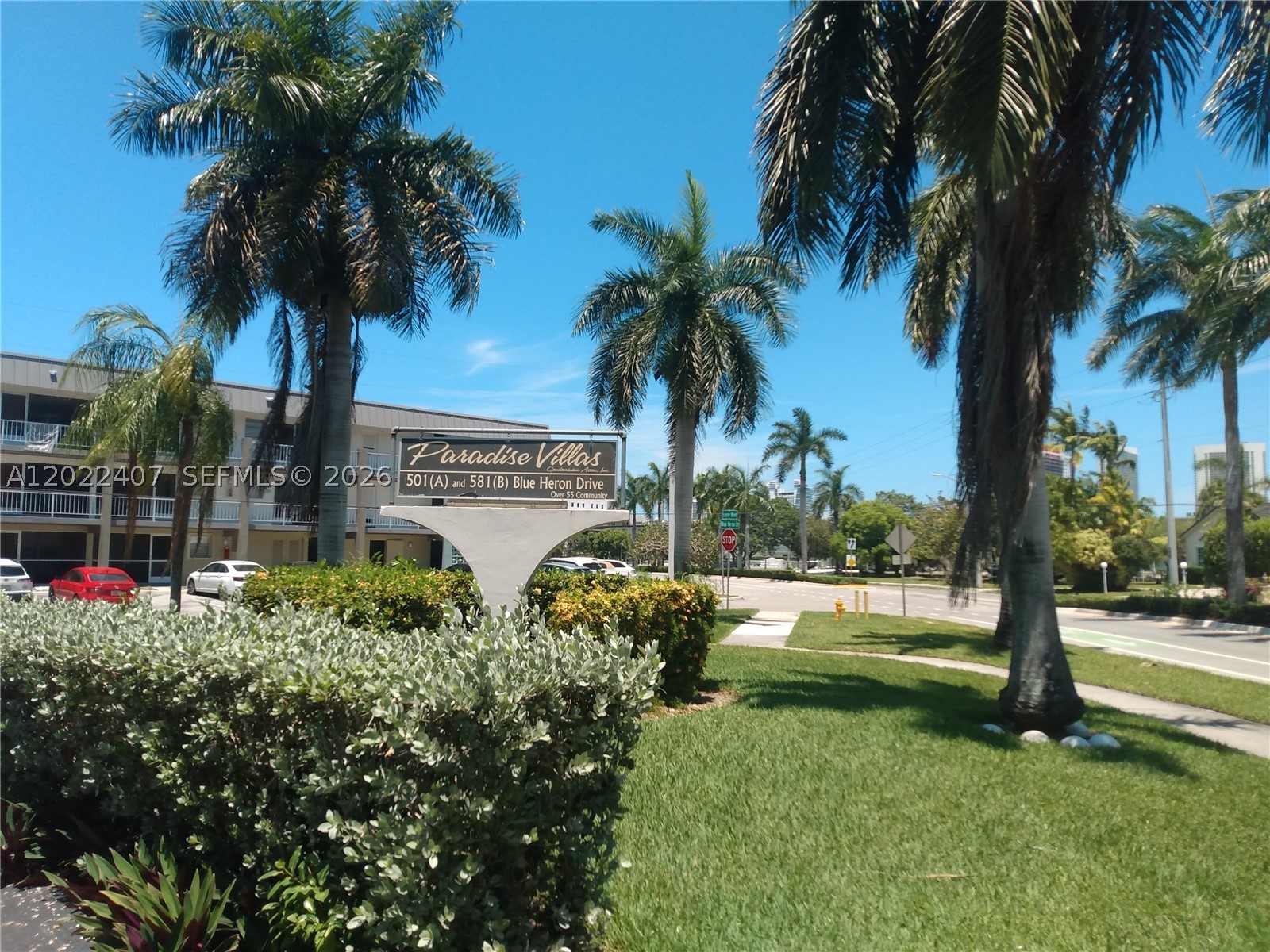 PARADISE VILLAS CONDO - Residential