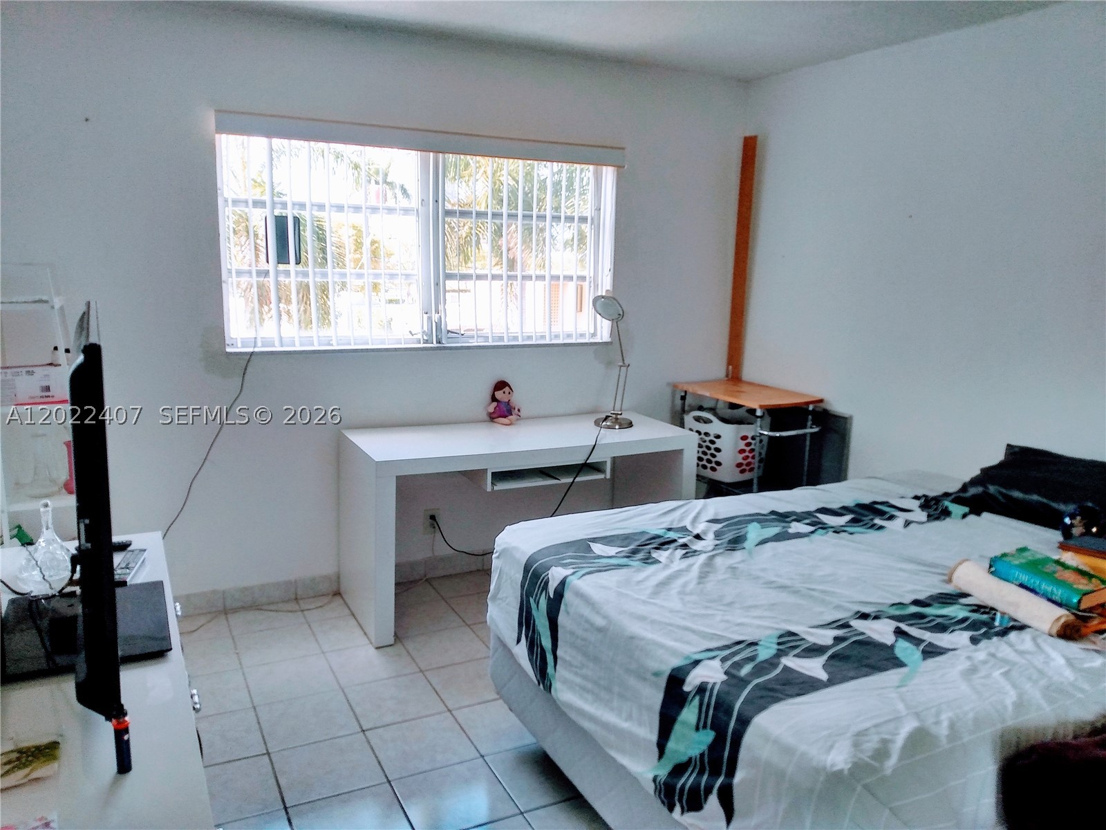 PARADISE VILLAS CONDO - Residential