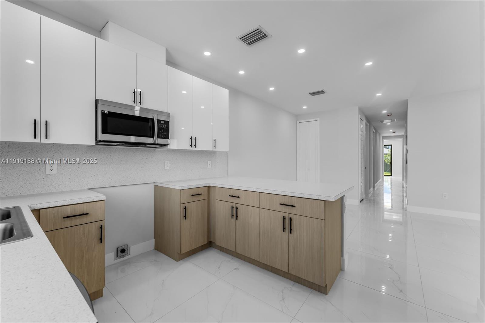 OAK SHIRE HOMES - Residential