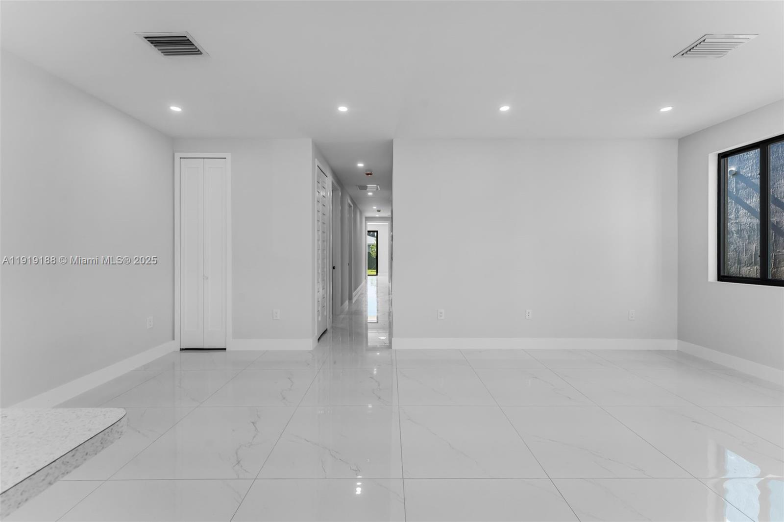 OAK SHIRE HOMES - Residential