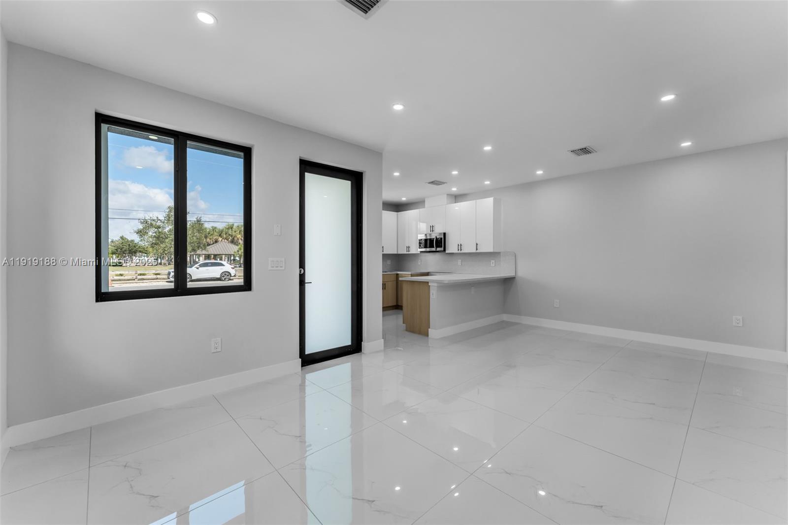 OAK SHIRE HOMES - Residential