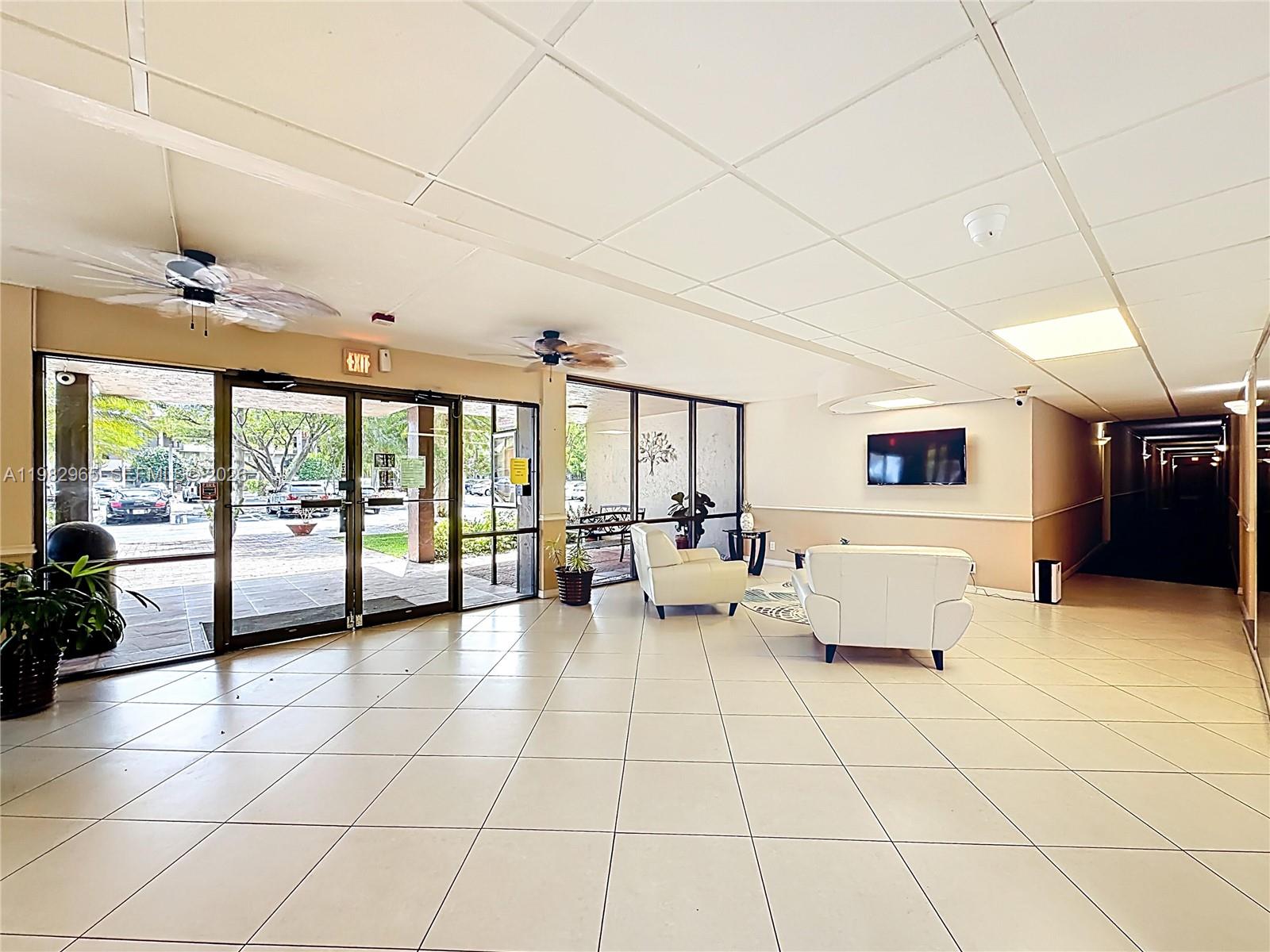 ISLAND CLUB TWO CONDO - Residential