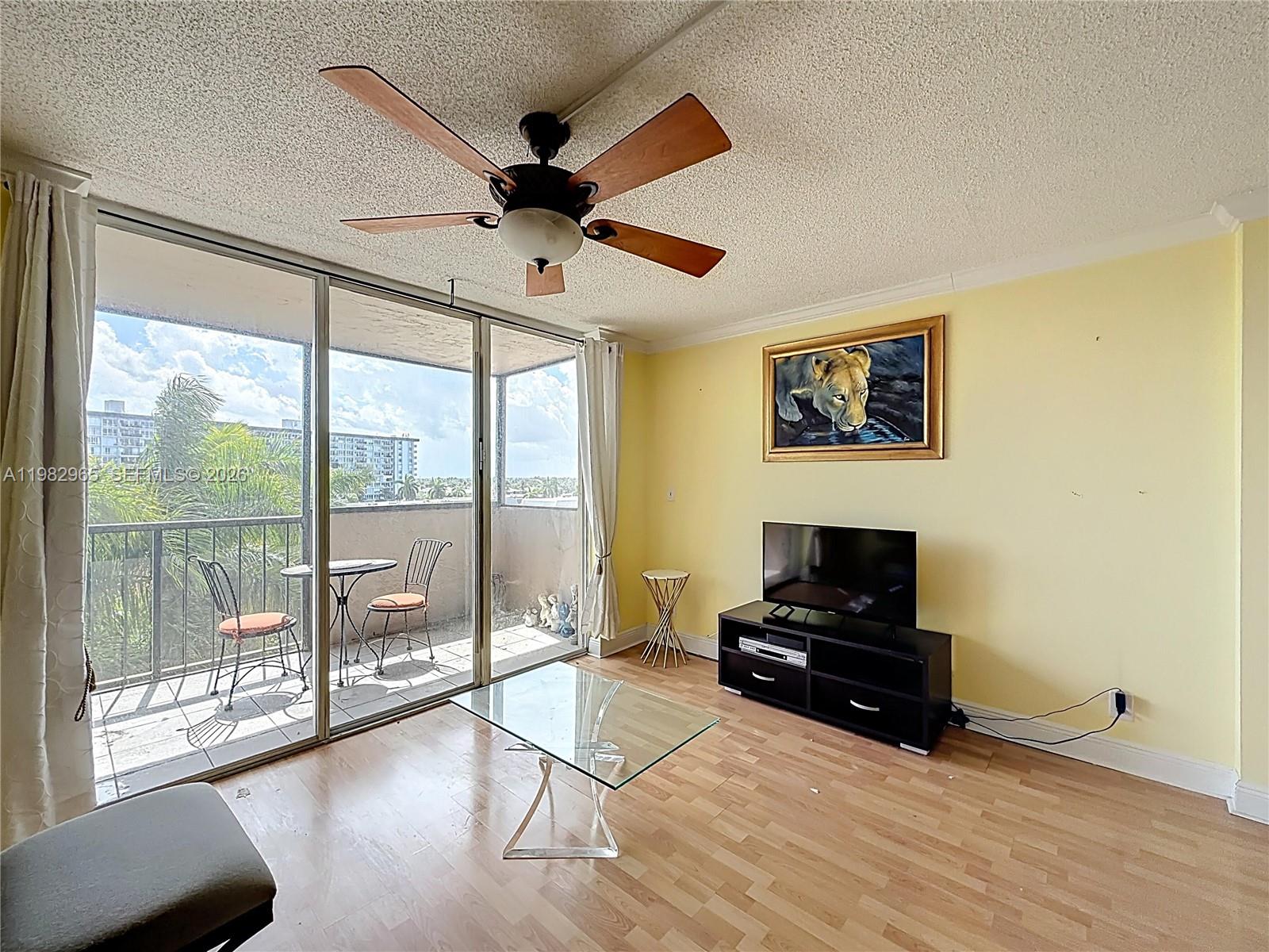 ISLAND CLUB TWO CONDO - Residential