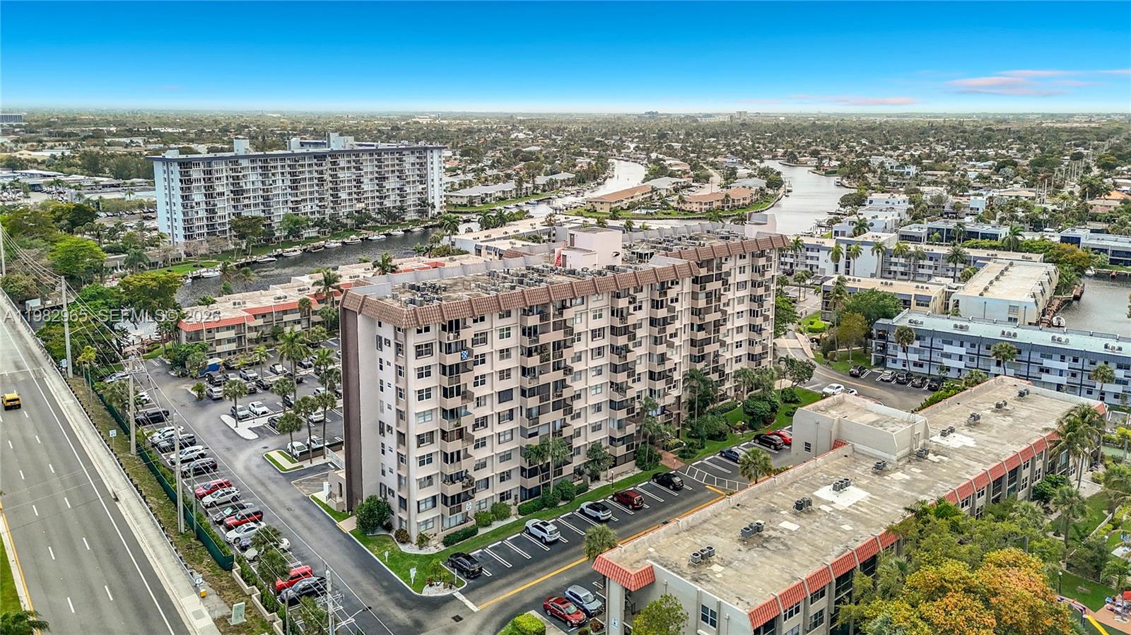 Embrace the ultimate South Florida lifestyle in this charming 1-bedroom, 1-bathroom condo at Island Club!
- Premier Gated Waterfront Community - 508-unit resort on the Intracoastal Waterway with dock in the building
- Resort-Style Amenities - 2 heated pools, hot tub, sauna, fitness center, 24/7 security
- All-Inclusive HOA - Water, cable, internet, garbage disposal & maintenance included
- Prime Location - Minutes to beach, Pompano Pier, between Fort Lauderdale & Boca Raton
- Matches for - First-time buyers, investors, or seasonal residents
- Turnkey Ready - Move in and start living the Florida dream!
Don't miss this rare opportunity to own in one of Pompano Beach's most sought-after waterfront communities at an unbeatable price!