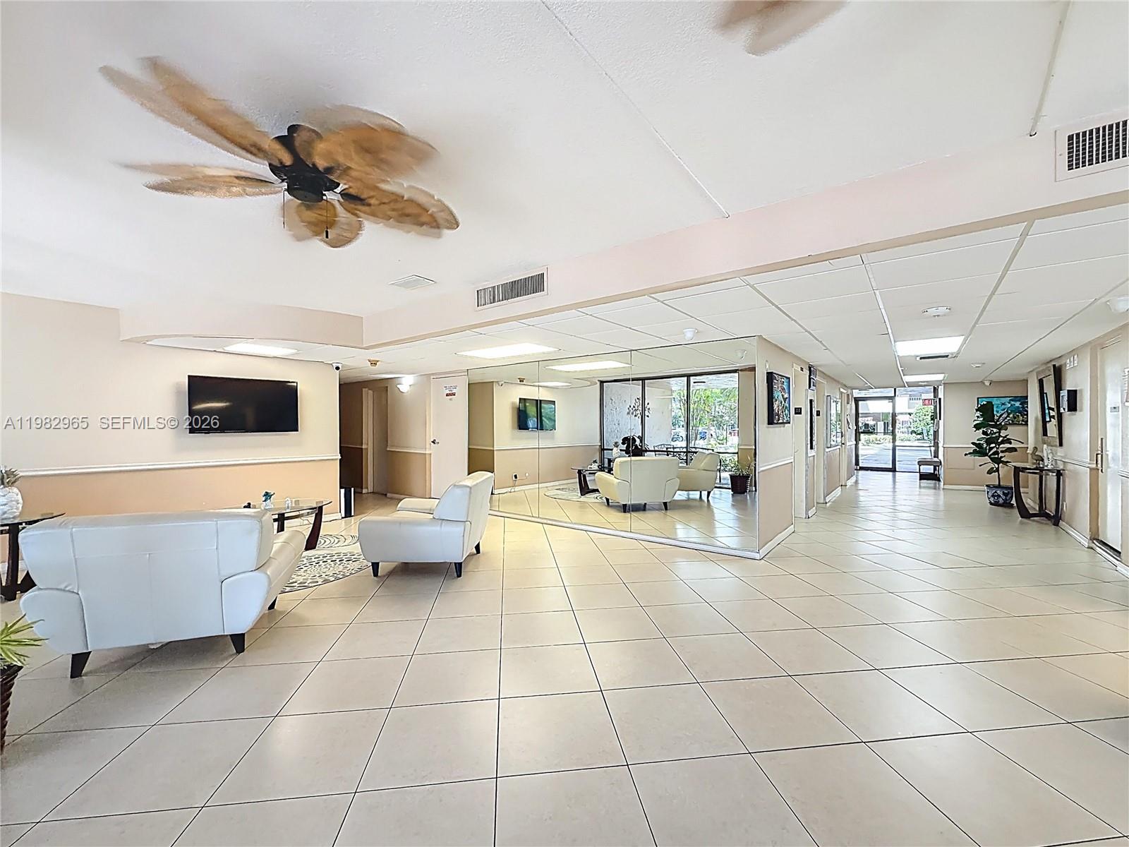 ISLAND CLUB TWO CONDO - Residential