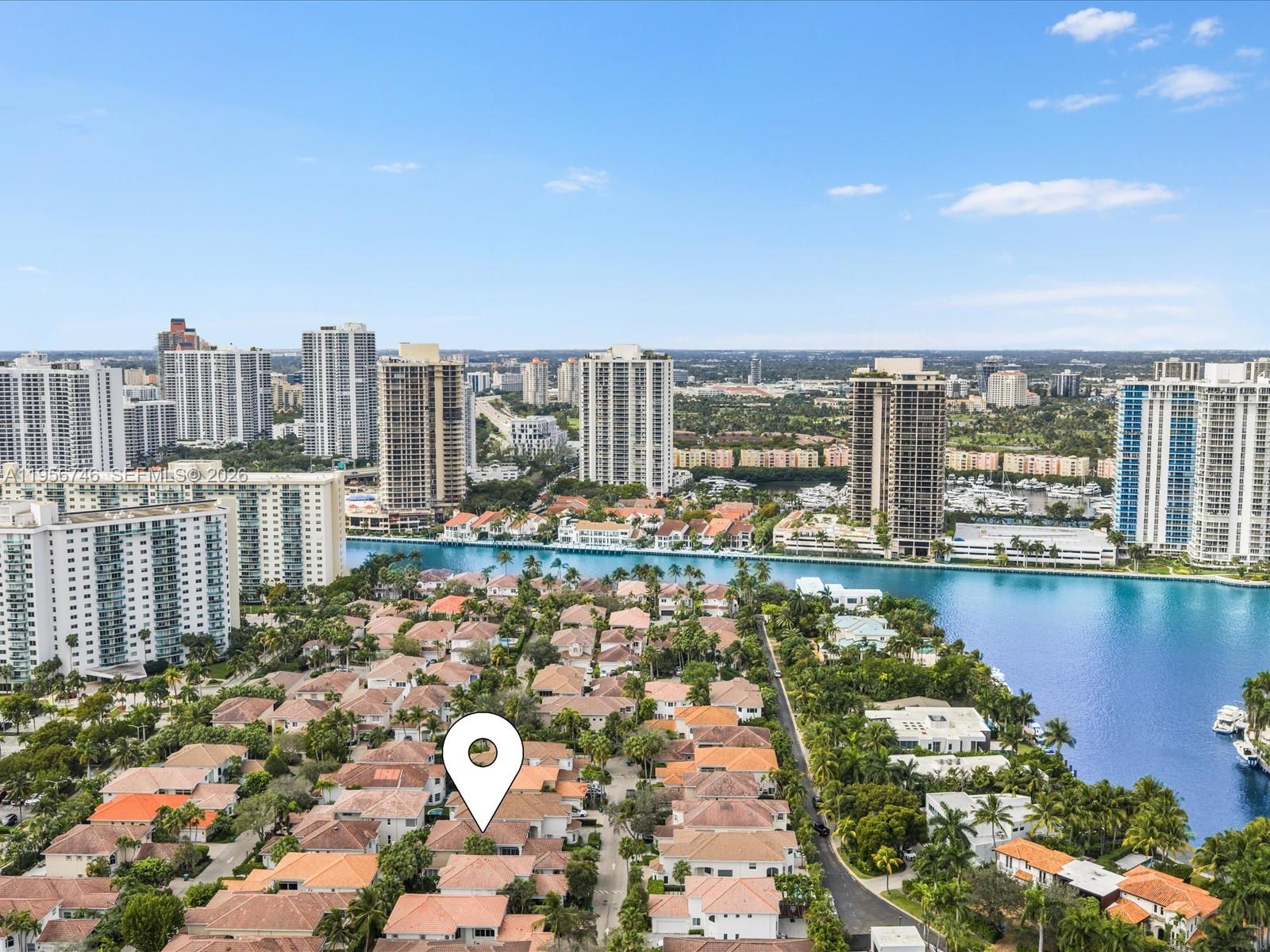 GOLDEN GATE ESTATES & MAR - Residential