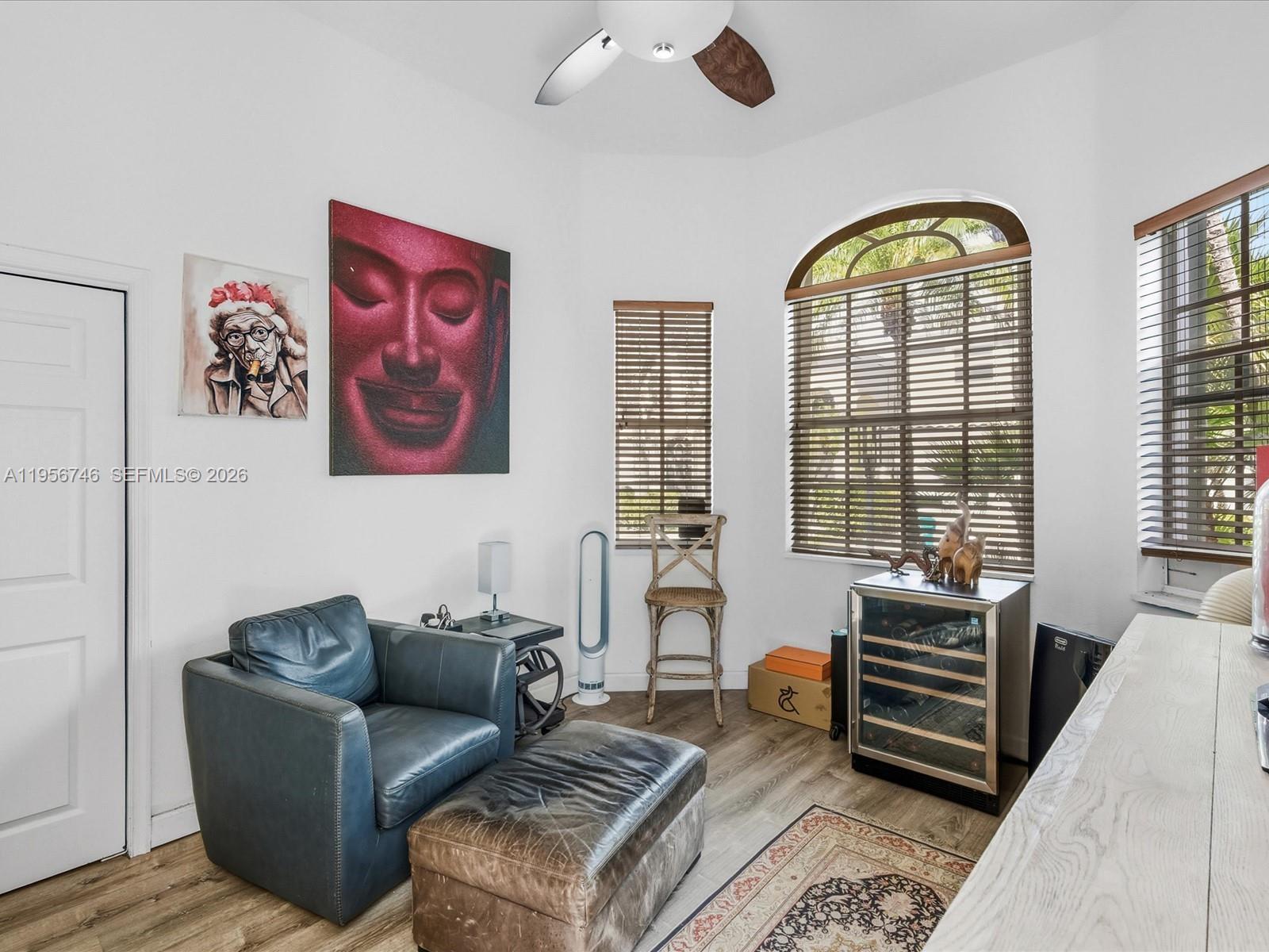GOLDEN GATE ESTATES & MAR - Residential