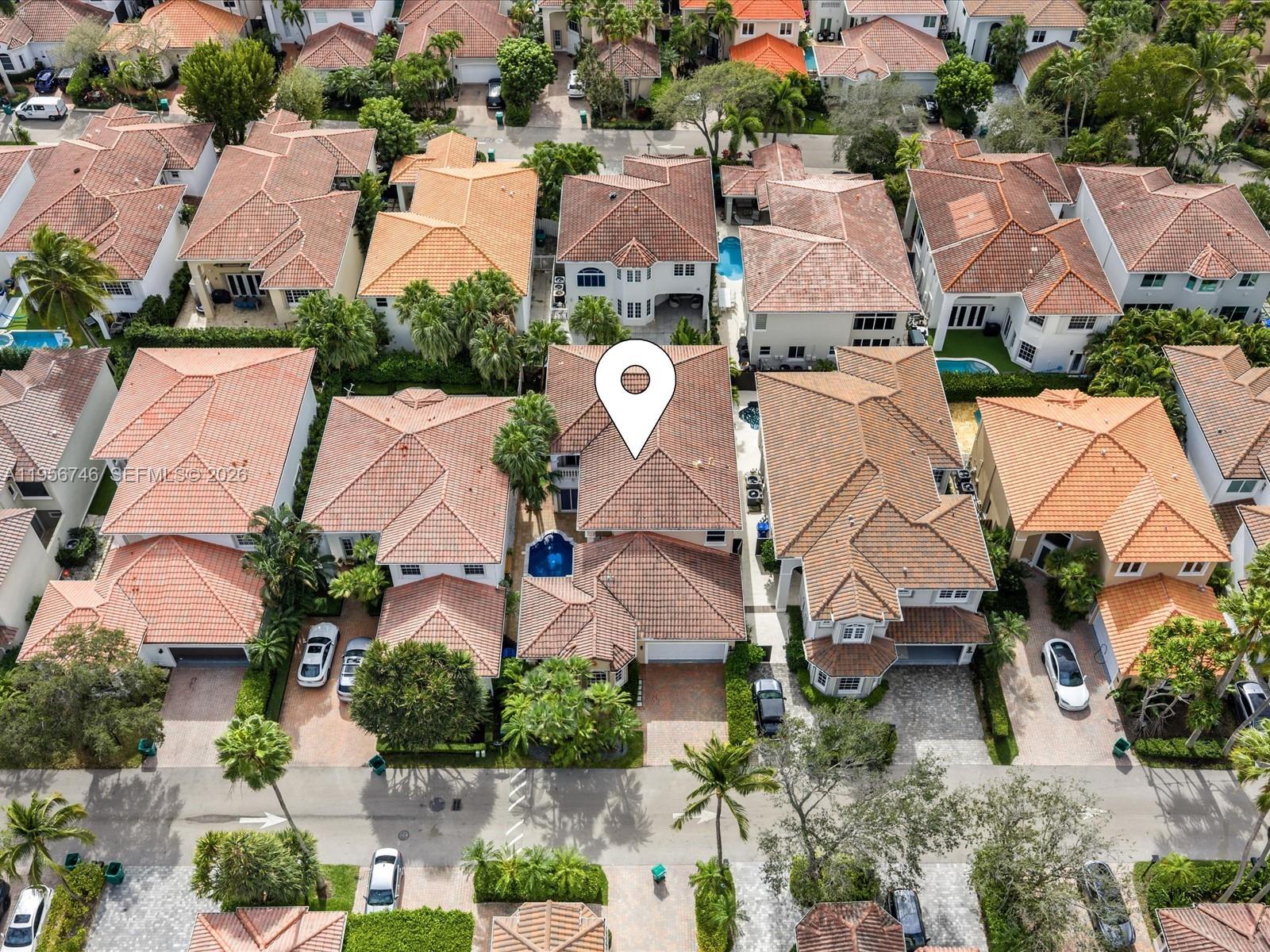 GOLDEN GATE ESTATES & MAR - Residential