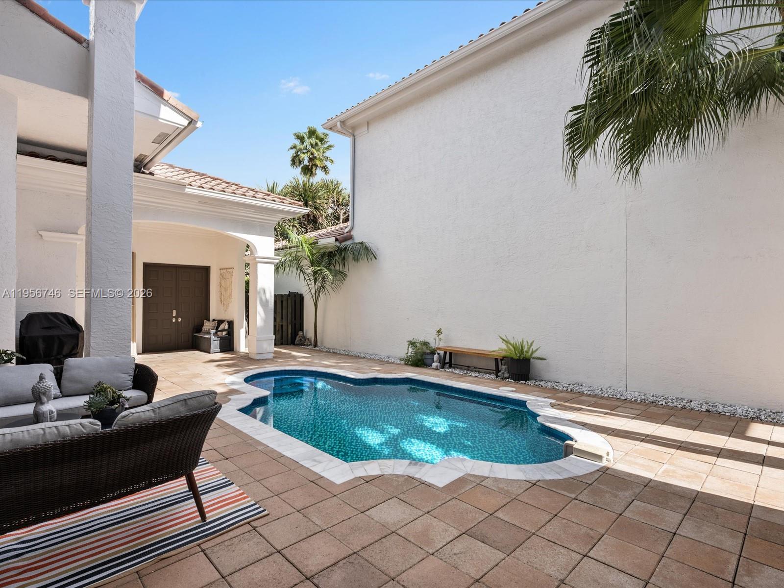 GOLDEN GATE ESTATES & MAR - Residential