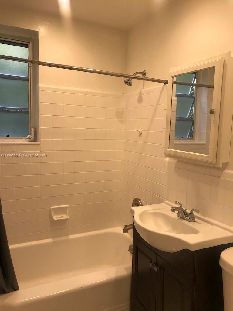 1535 MERIDIAN AVE CONDO - Residential