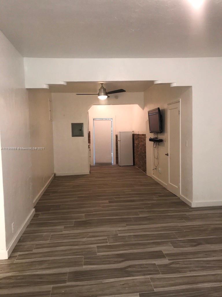 1535 MERIDIAN AVE CONDO - Residential