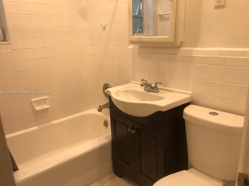 1535 MERIDIAN AVE CONDO - Residential
