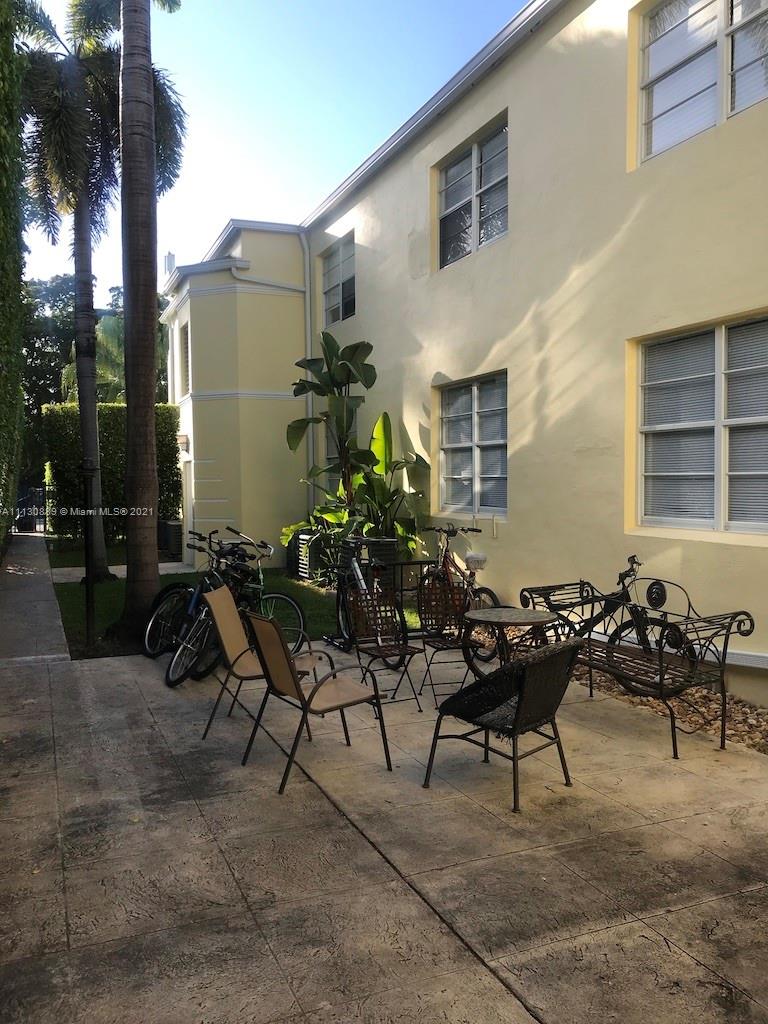 1535 MERIDIAN AVE CONDO - Residential