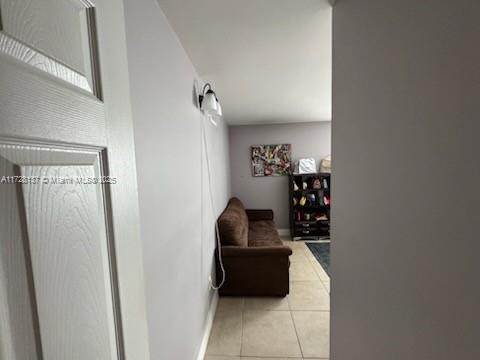 CARIBBEAN BREEZE CONDO - Residential