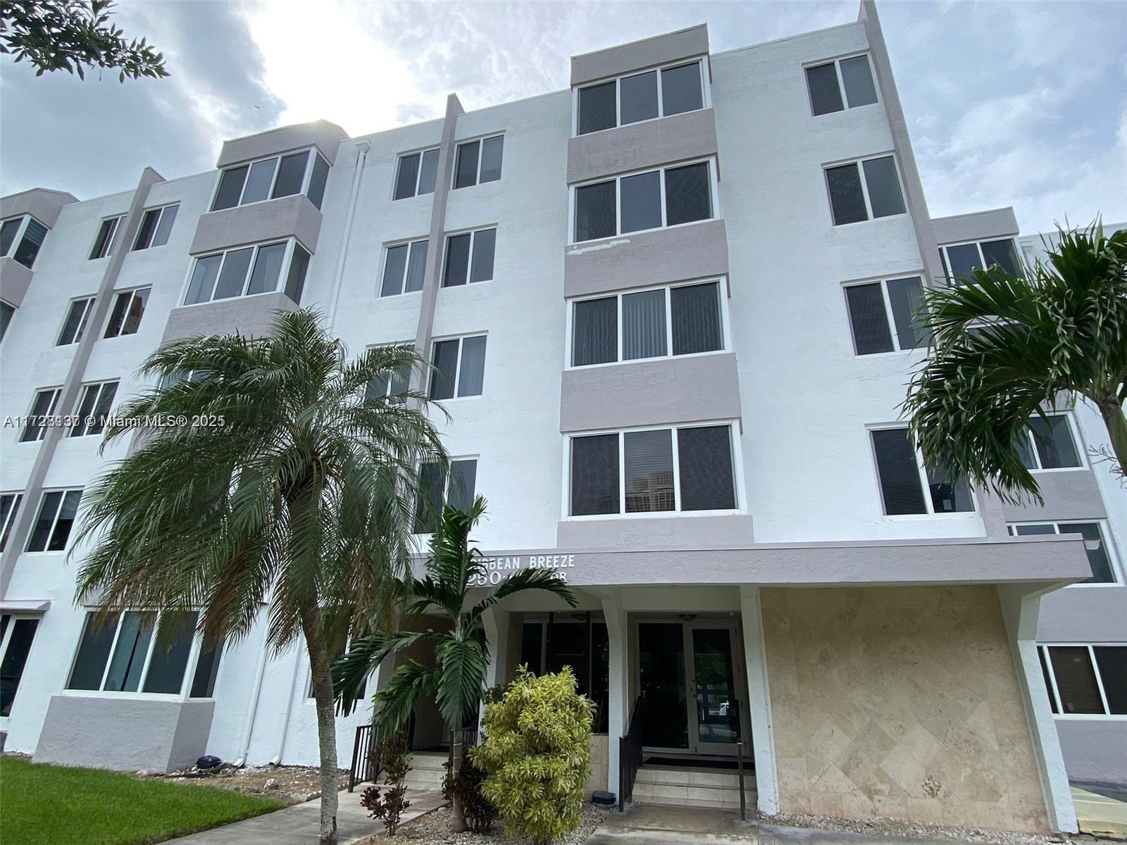 CARIBBEAN BREEZE CONDO - Residential