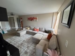 CARIBBEAN BREEZE CONDO - Residential