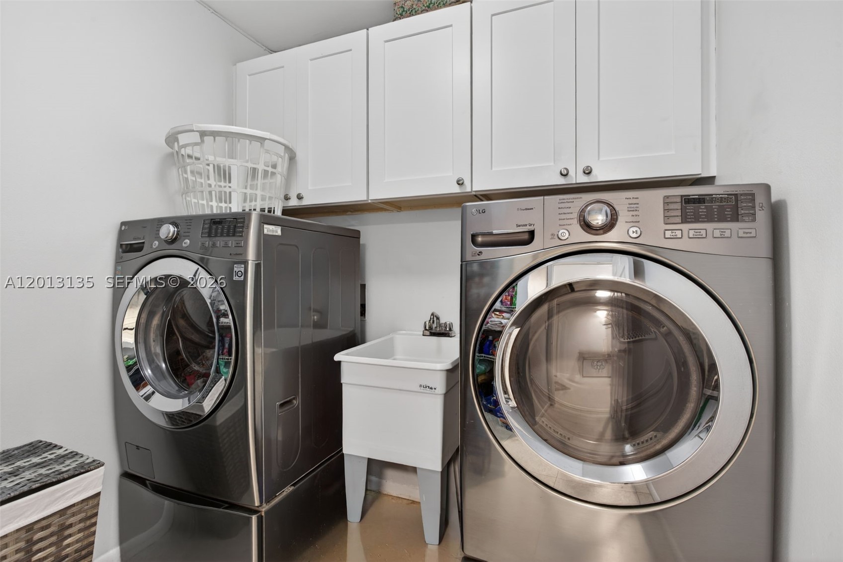 VOYAGER CONDO - Residential