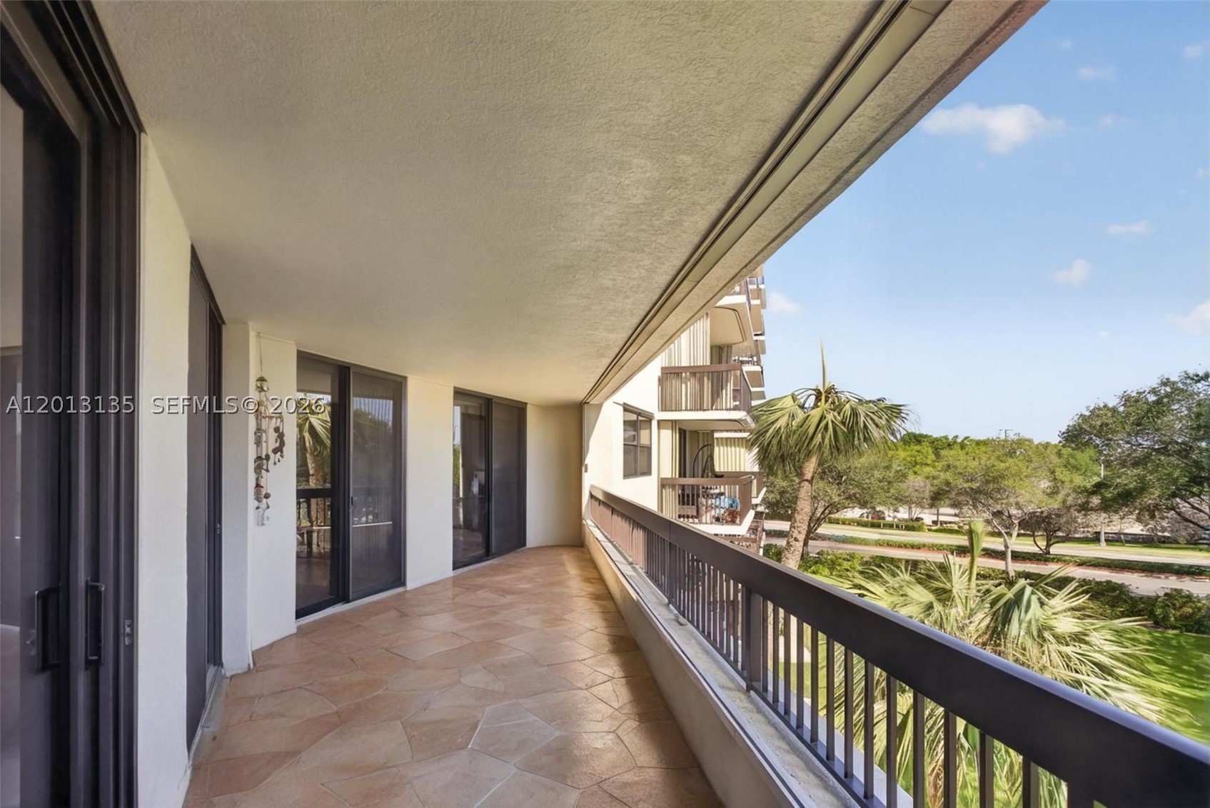 VOYAGER CONDO - Residential
