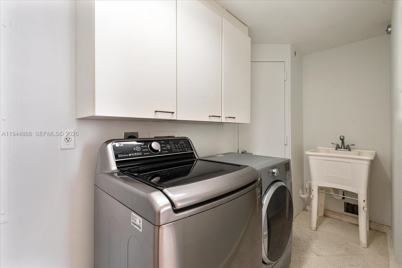 OCEAN TOWER TWO CONDO - Residential Lease