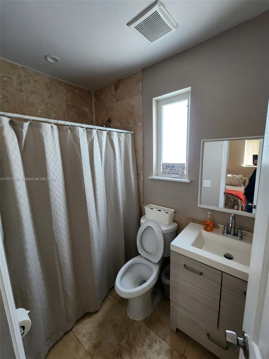 LAWRENCE ESTATE EAST ADDN - Residential Income
