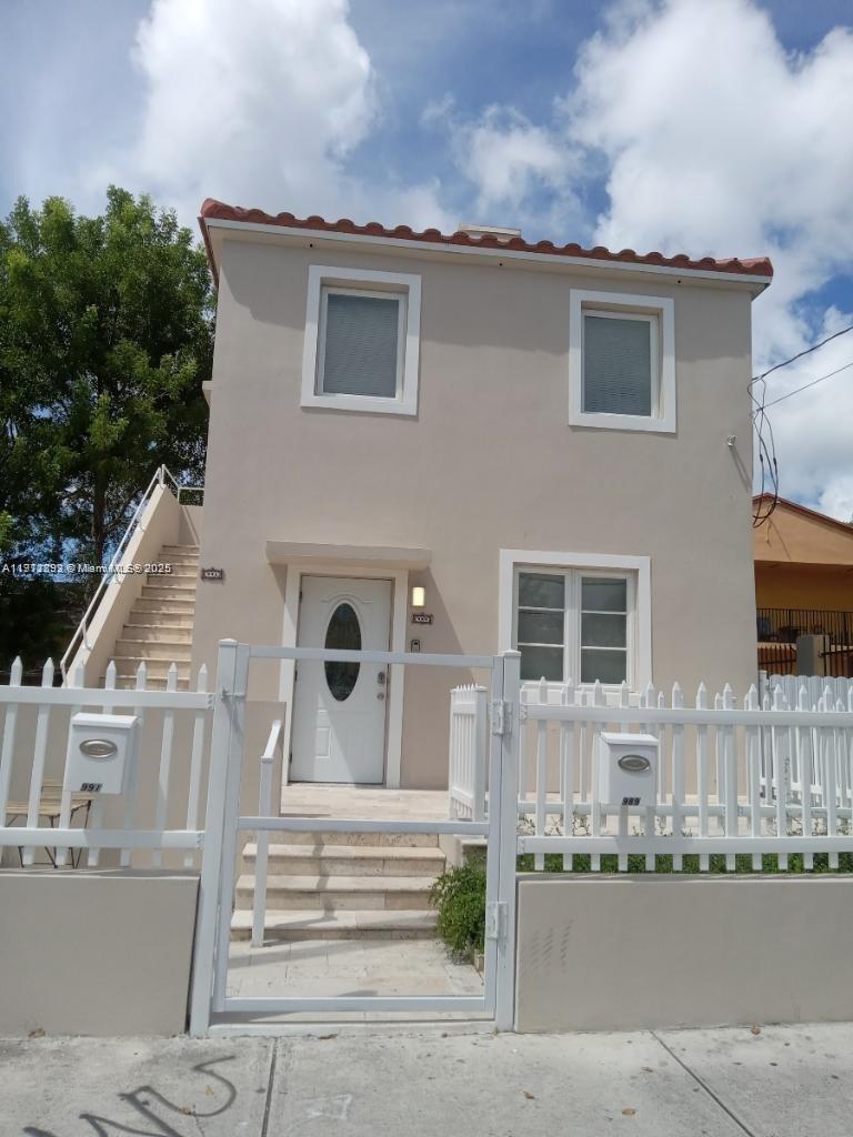 LAWRENCE ESTATE EAST ADDN - Residential Income