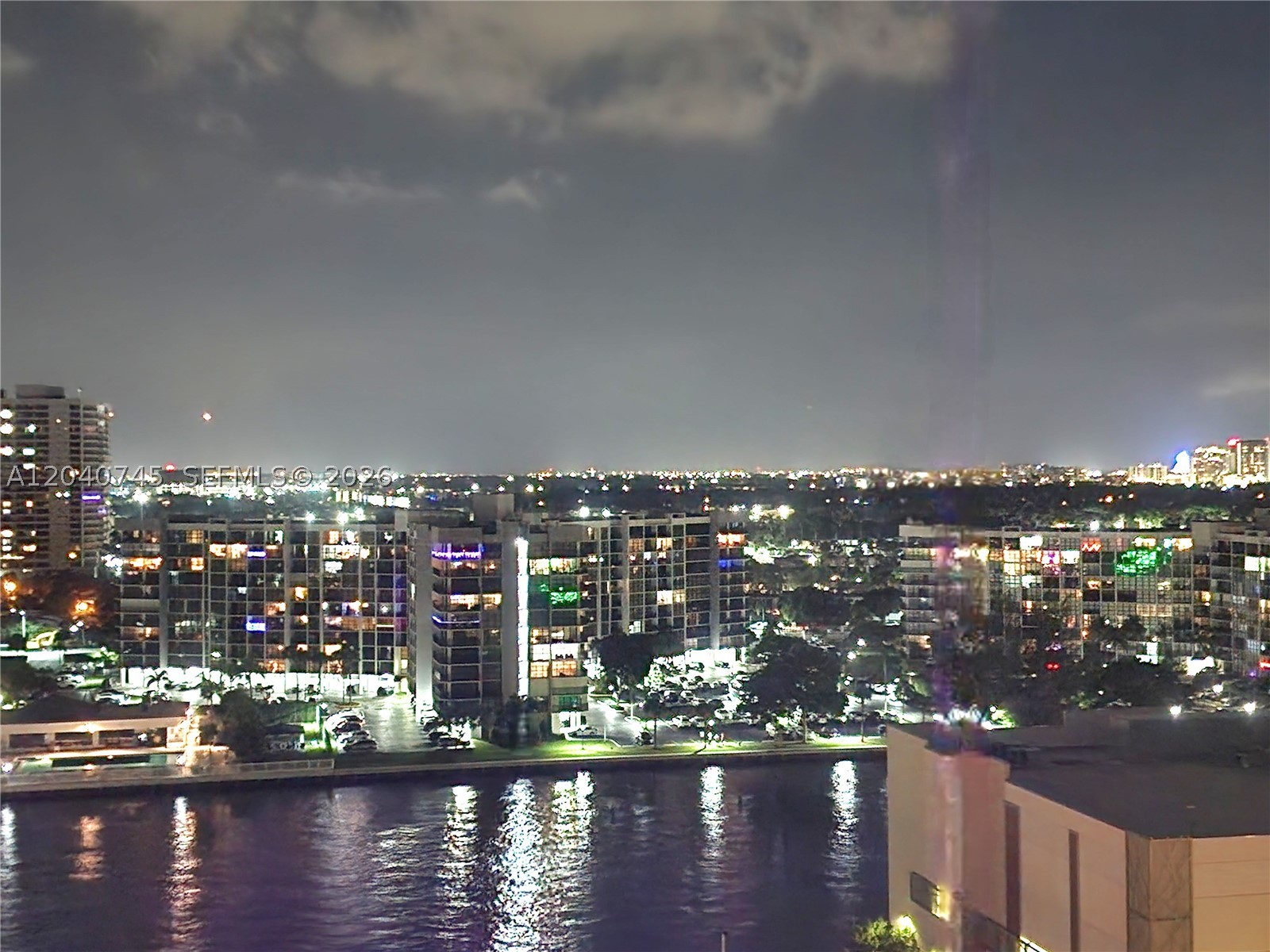 ALEXANDER TOWERS CONDO - Residential