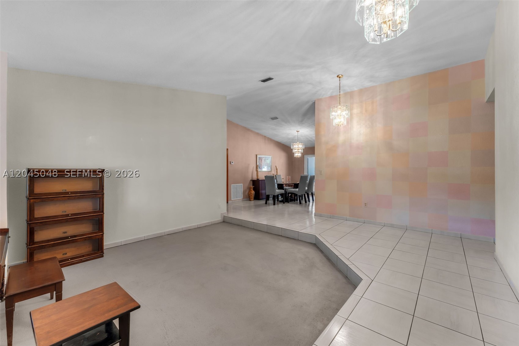 MILLER DRIVE ESTS 1ST ADD - Residential