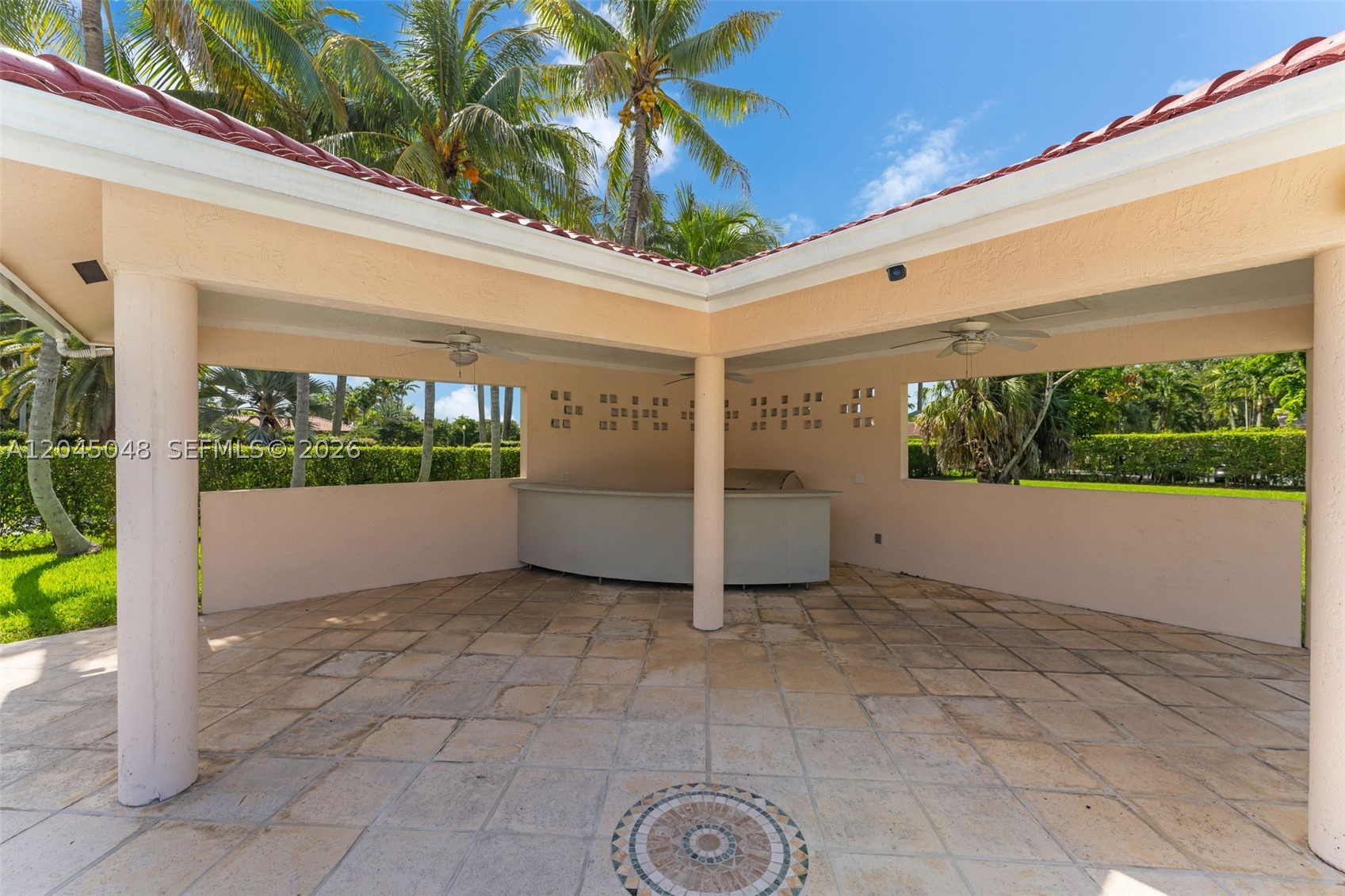 MILLER DRIVE ESTS 1ST ADD - Residential