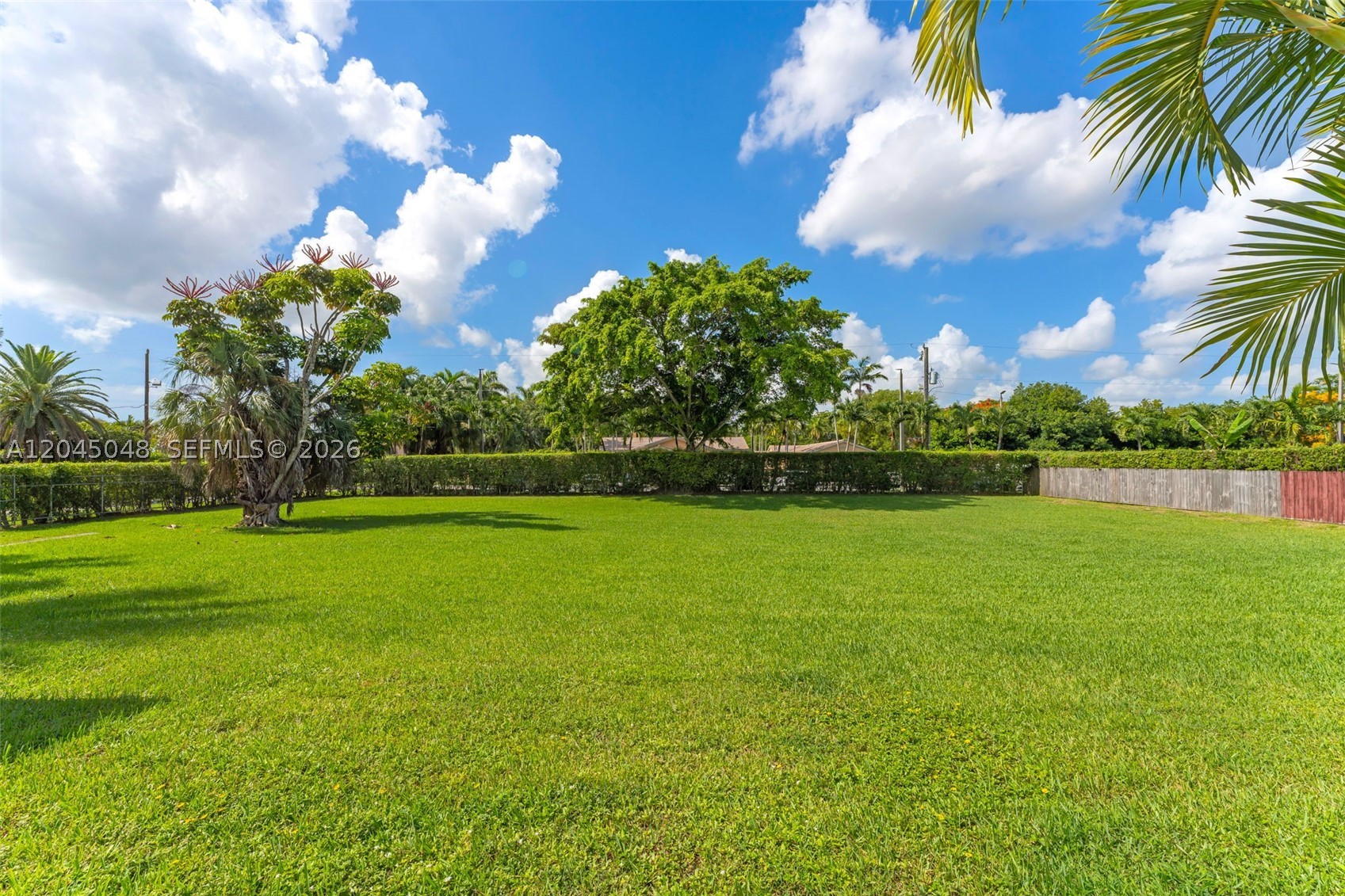MILLER DRIVE ESTS 1ST ADD - Residential