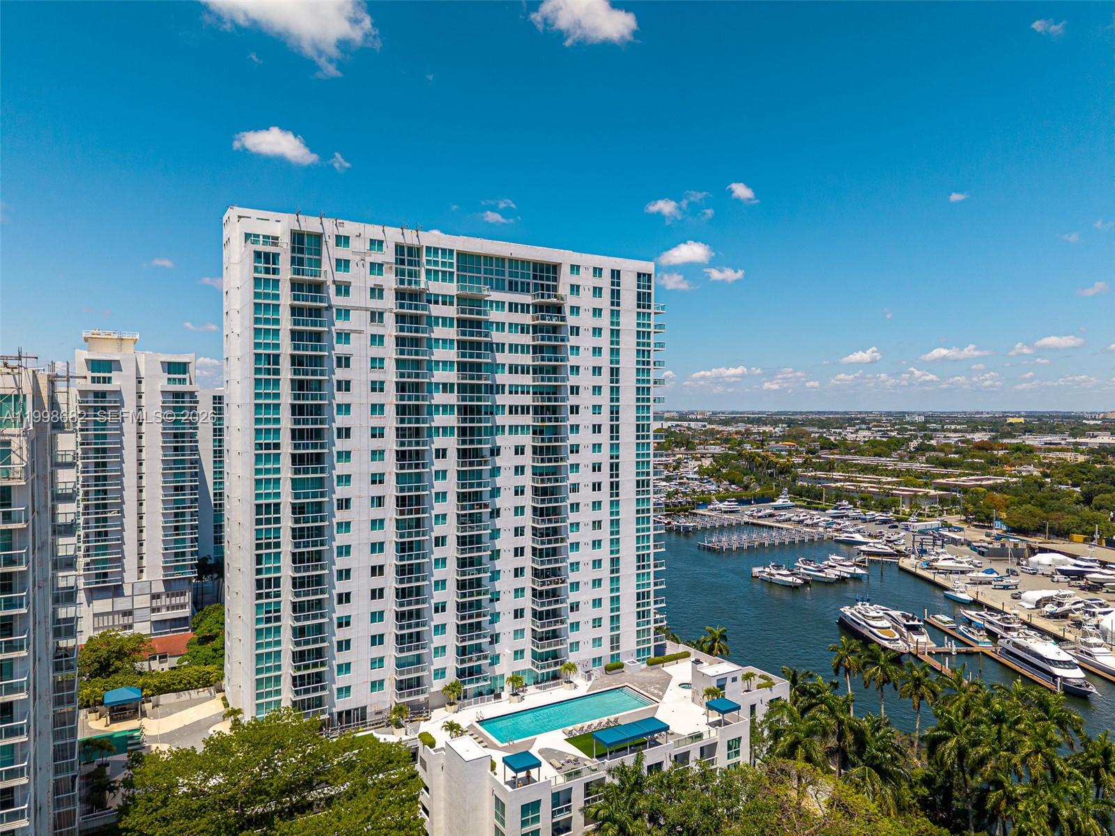 TERRAZAS RIVERPARK VILLAG - Residential