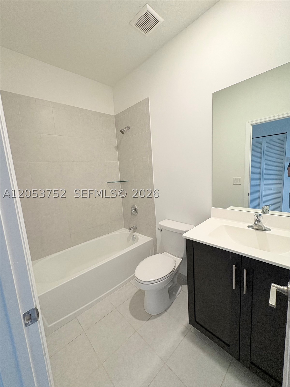 PINE ISLE - Residential Lease