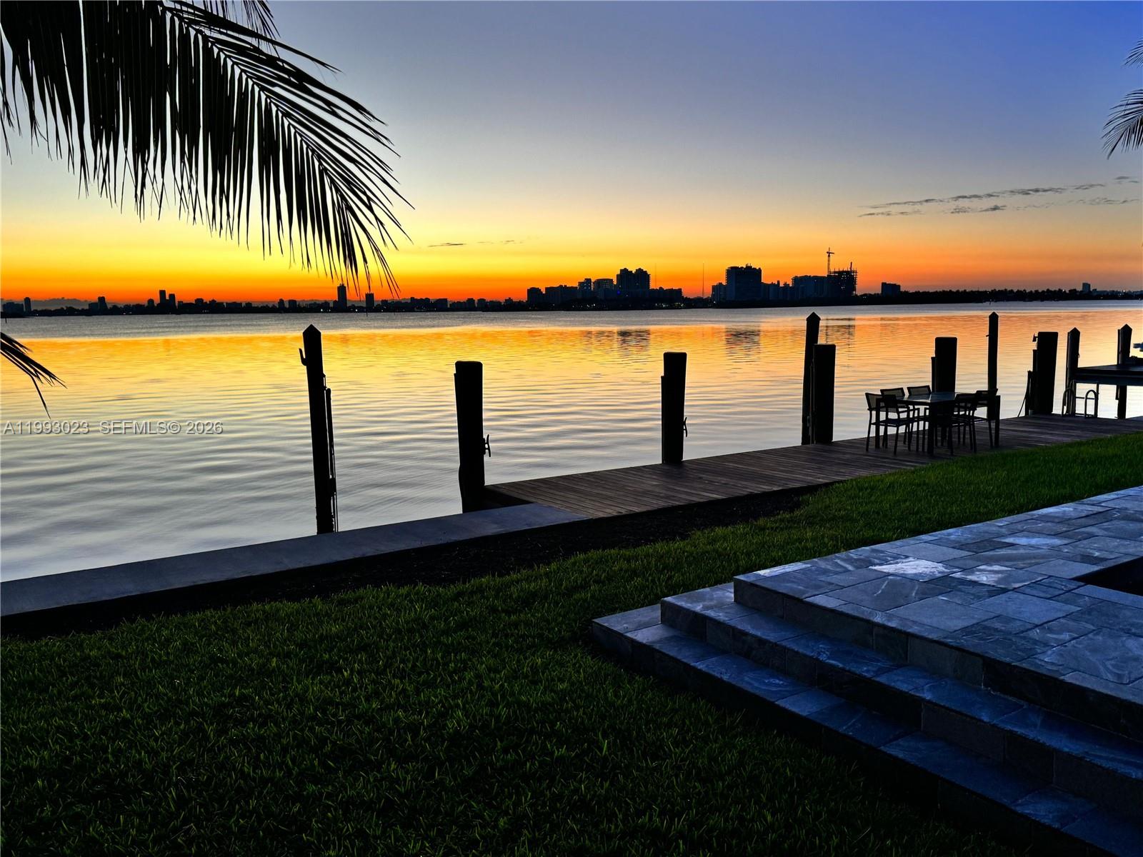 BAY LURE - Residential