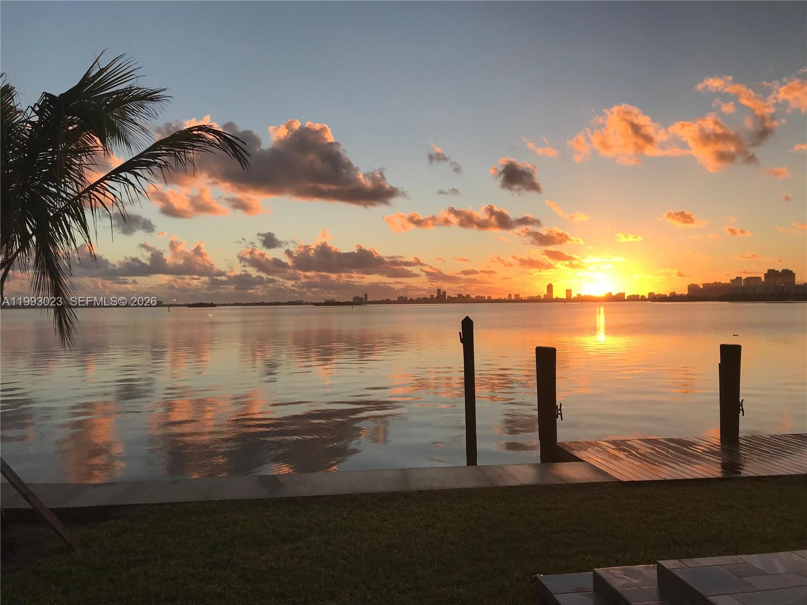BAY LURE - Residential