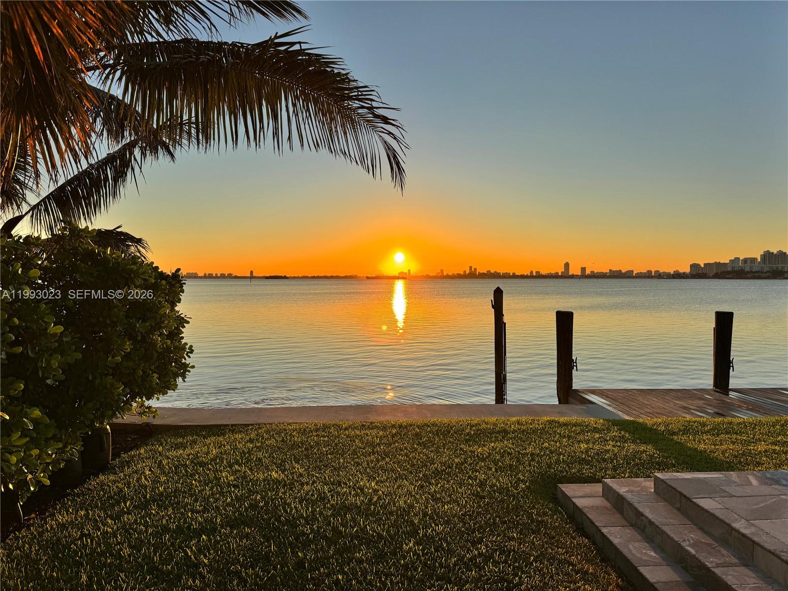 BAY LURE - Residential