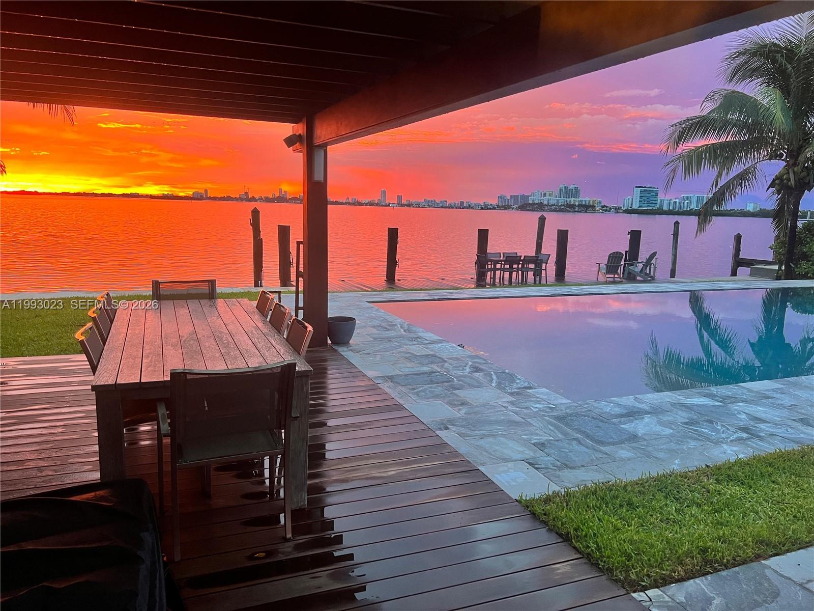 BAY LURE - Residential