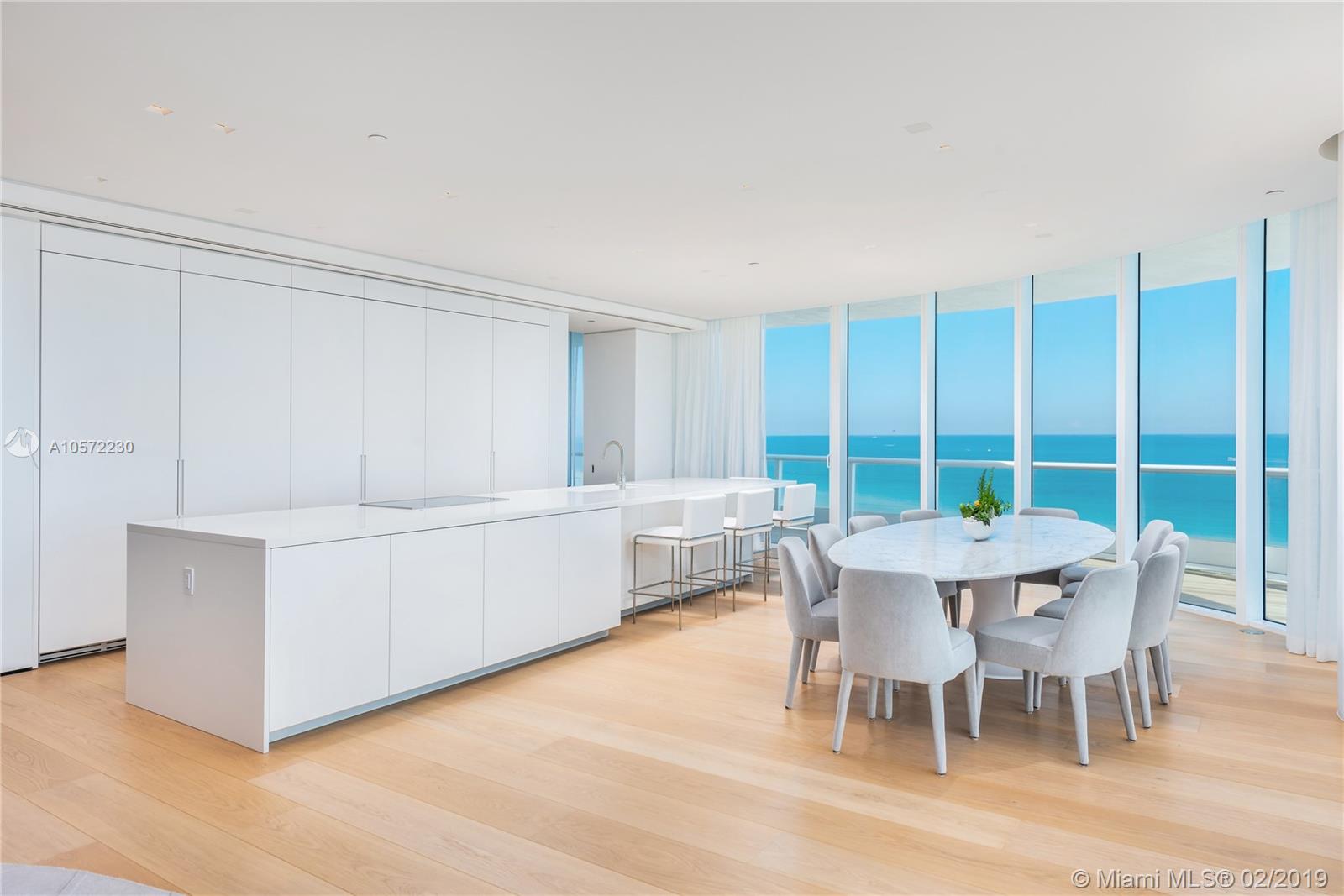 CONTINUUM ON SOUTH BEACH - Residential