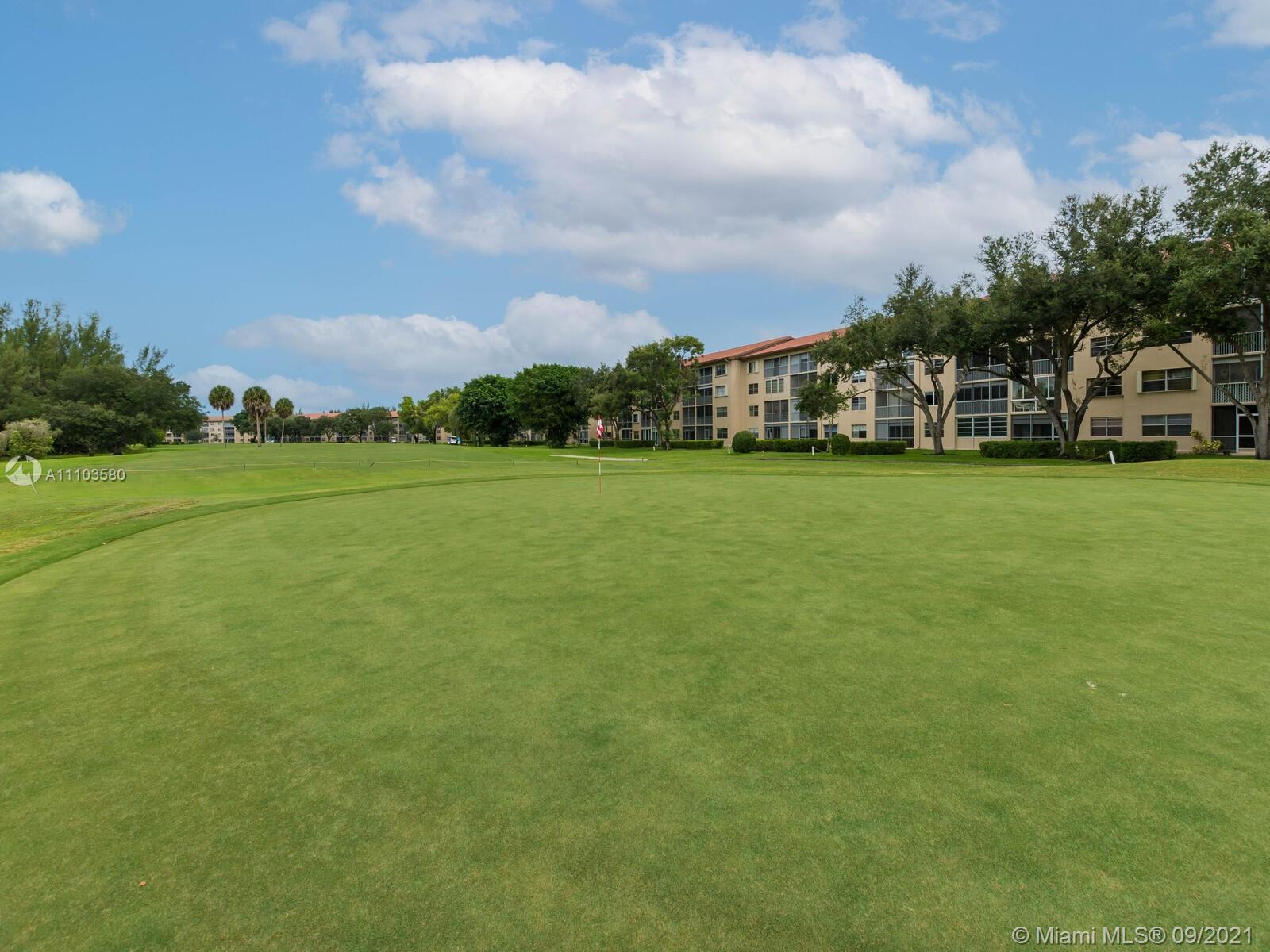 CAMBRIDGE AT CENTURY VILL - Residential