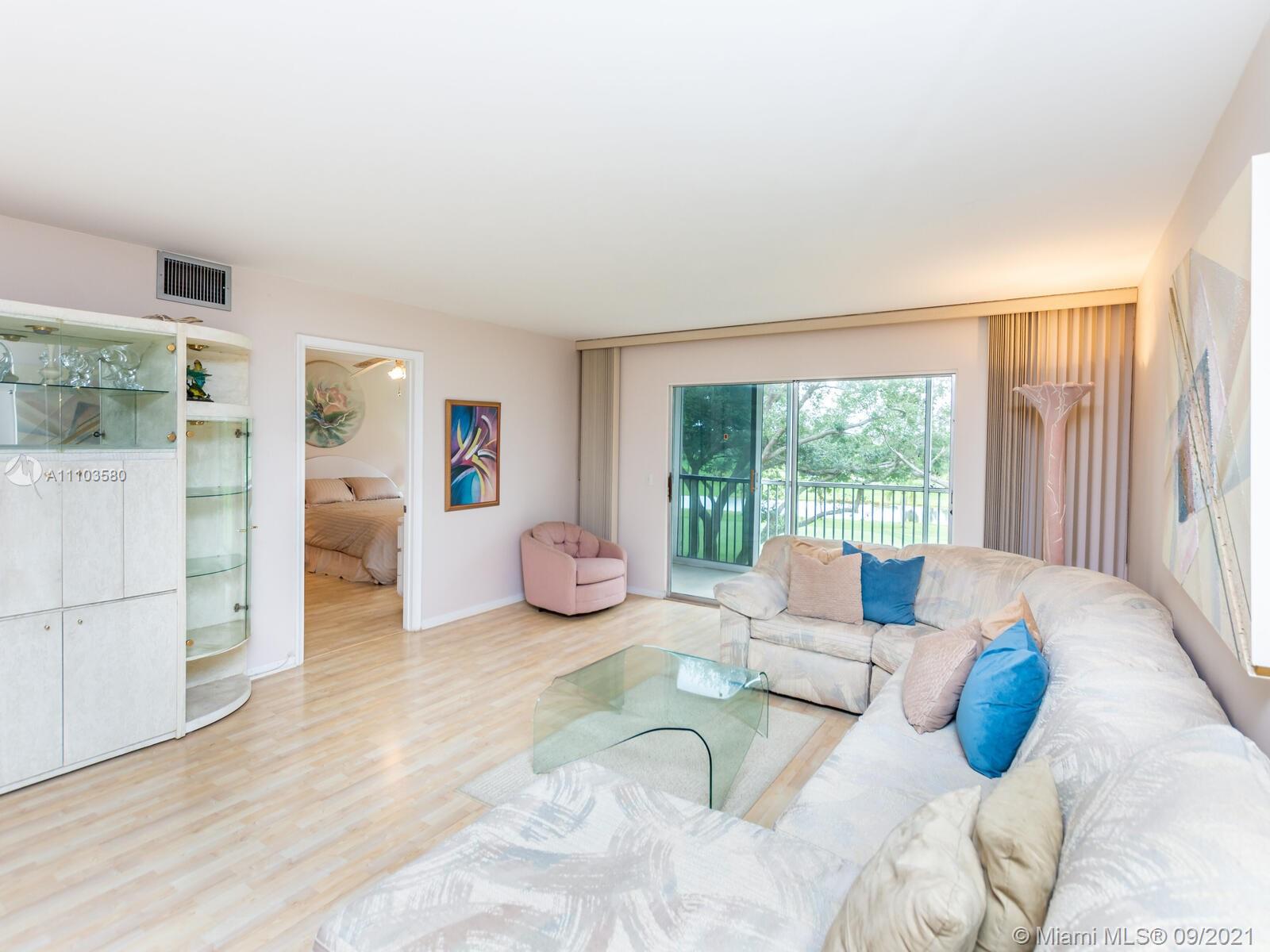 CAMBRIDGE AT CENTURY VILL - Residential