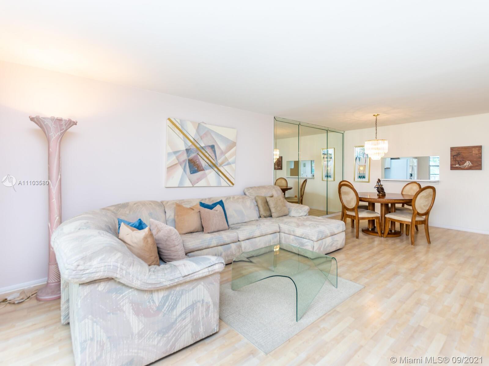CAMBRIDGE AT CENTURY VILL - Residential