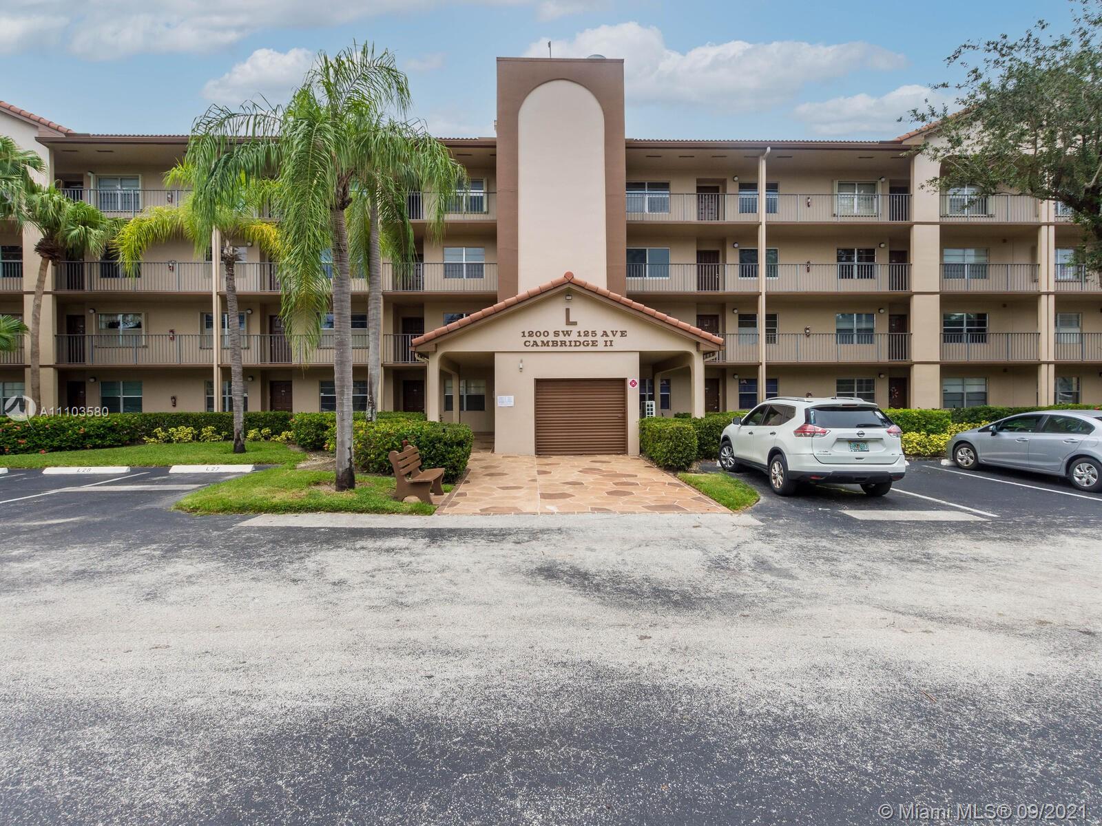 FIRST TIME ON THE MARKET**BEAUTIFUL 2/2 JASMINE MODEL WITH LAMINATE FLOORING IN ALL AREAS**FOR INVESTORS THIS UNIT CAN BE LEASED IMMEDIATELY** SPACIOUS LIVING ROOM AND BEDROOM AREAS COMPLIMENTED WITH LOTS OF STORAGE AND AN AMAZING MASTER SUITE WITH HUMONGOUS WALK IN CLOSET** KITCHEN OFFERS L SHAPE COOKING SURAFCE WITH WHITE CABINETRY** PATIOS OFFERS GLASS SLIDING DOORS ,STORAGE ,TRANQUIL VIEWS OF GOLFCOURSE GREAT FOR RELAXING.. MO MAINT AS FOLLOWS CVP 233.49 CAMBRIDGE 277.00 AND COVERS 24 HR SECURITY, WATER AND SEWER,BASIC CABLE WI FI AND INTERNET SERVICE, DWELLING INS TRANSPORTATION IN AND OUTSIDE OF THE COMMUNITY EXCELLENT PROPERTY IN PRISTINE CONDITION *** FURNITURE FOR SALE*** TOTAL APPLIANCE MAINTENACE PLAN WILL  TRANSFER TO BUYER ** FAIRLY NEW BATHFITTERS SHOWER IN MASTER BDRM*