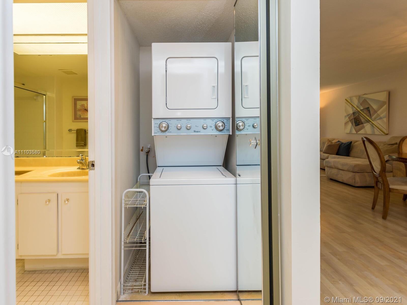 CAMBRIDGE AT CENTURY VILL - Residential