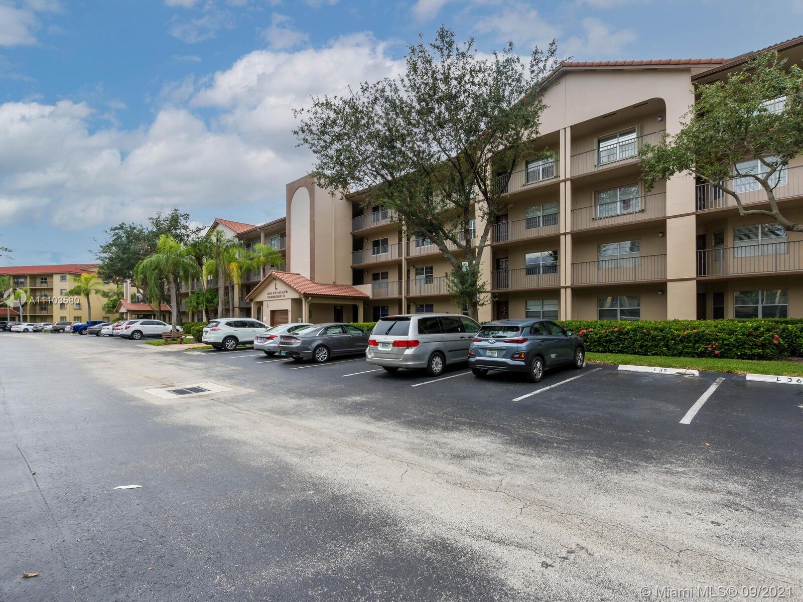 CAMBRIDGE AT CENTURY VILL - Residential