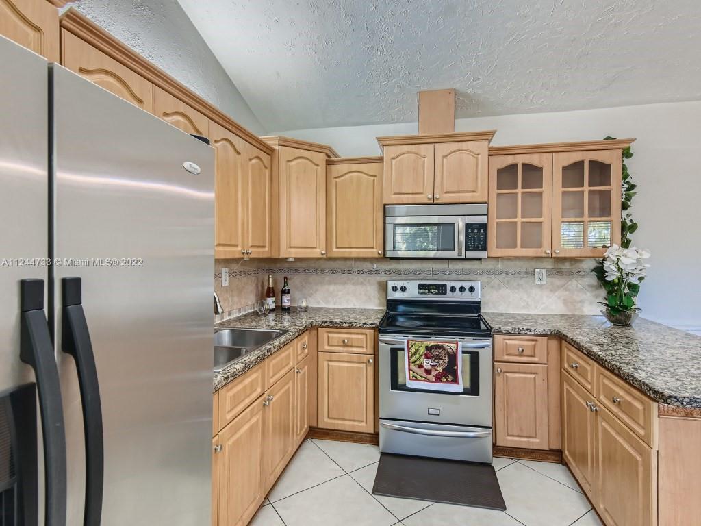 ROSE-WOOD AMD - Residential