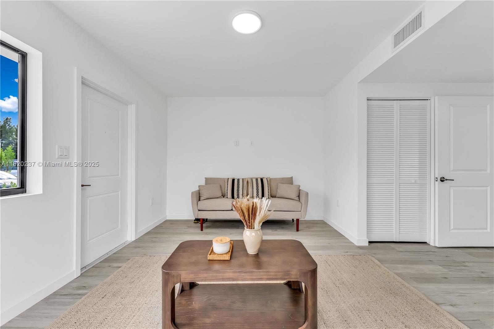BISC GARDENS SEC C - Residential Lease