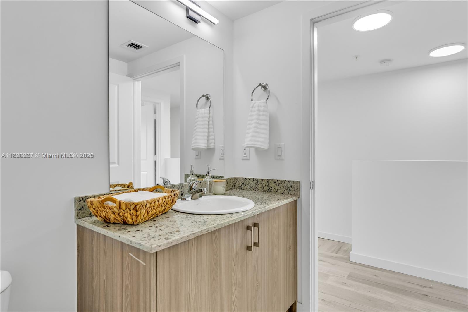 BISC GARDENS SEC C - Residential Lease