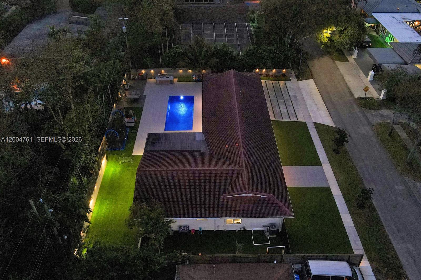 GREYNOLDS PARK WEST - Residential