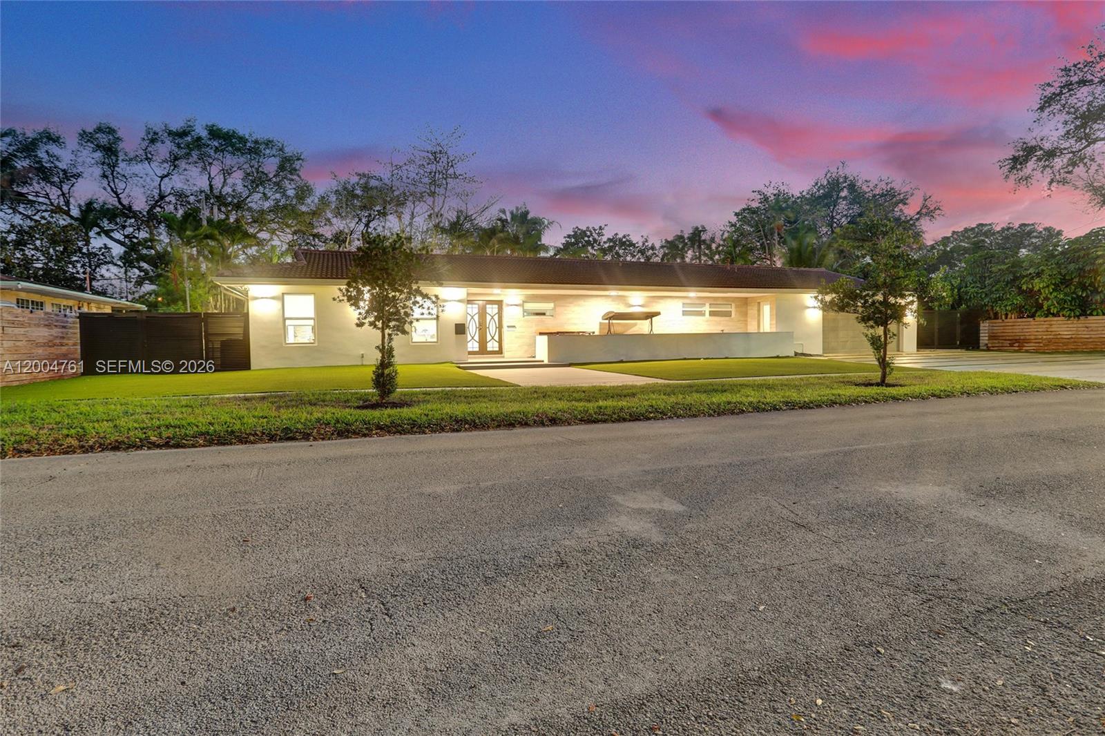 GREYNOLDS PARK WEST - Residential
