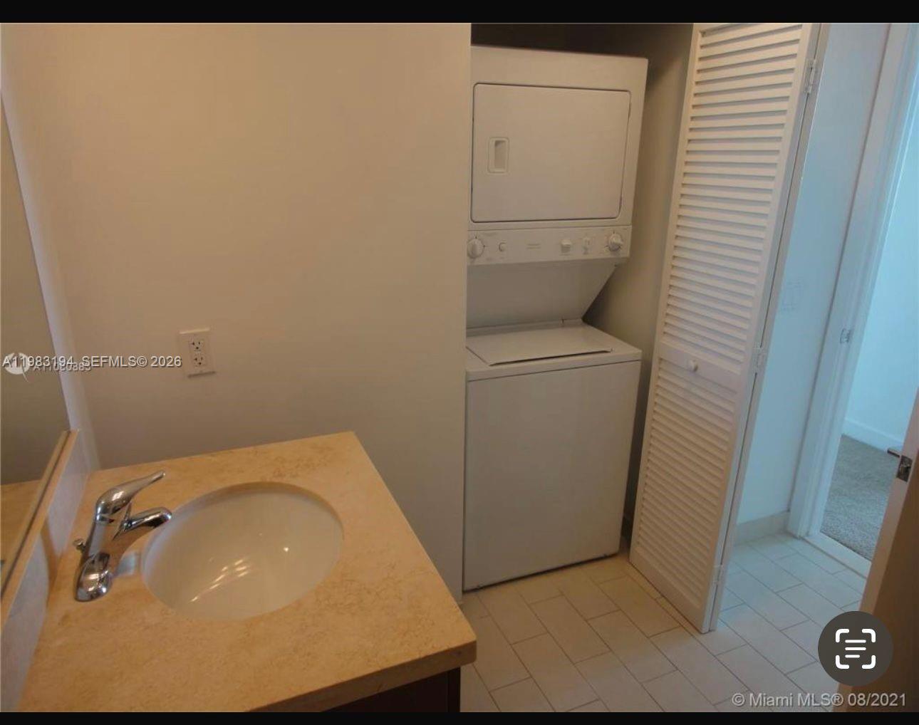 THE AXIS ON BRICKELL II C - Residential